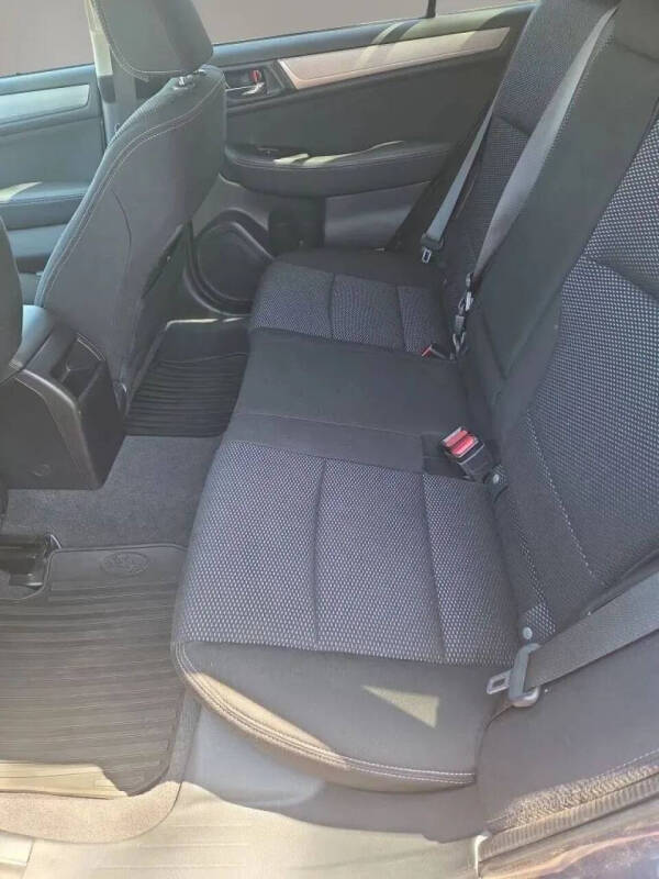 2017 Subaru Outback 2.5i Premium
