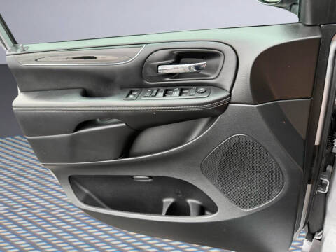 2018 Dodge Grand Caravan SE Plus