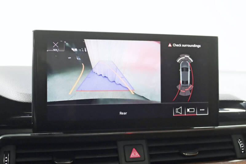 2022 Audi A4 quattro Premium 40 TFSI