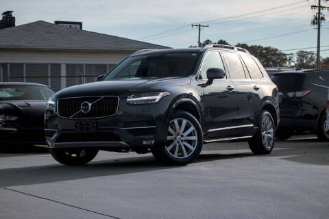 2016 Volvo XC90 T6 Momentum