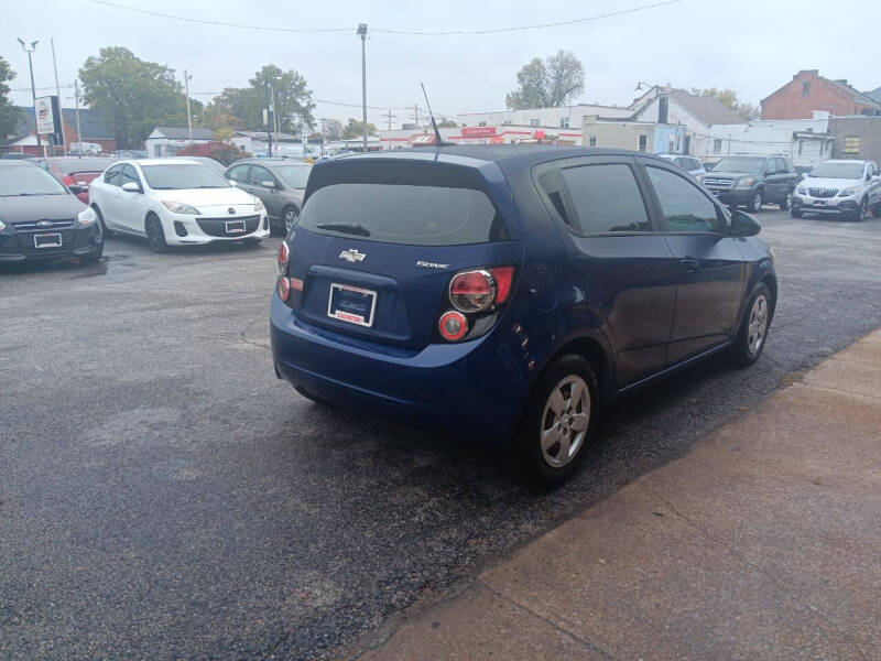 2013 Chevrolet Sonic LS Auto