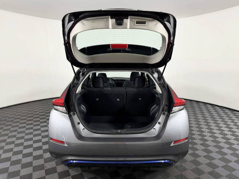2019 Nissan LEAF SV