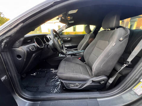 2015 Ford Mustang V6