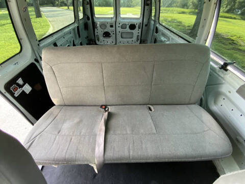 2000 Ford E-350 XL SD