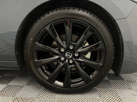 2024 Mazda Mazda3 Sedan 2.5 S Carbon Edition