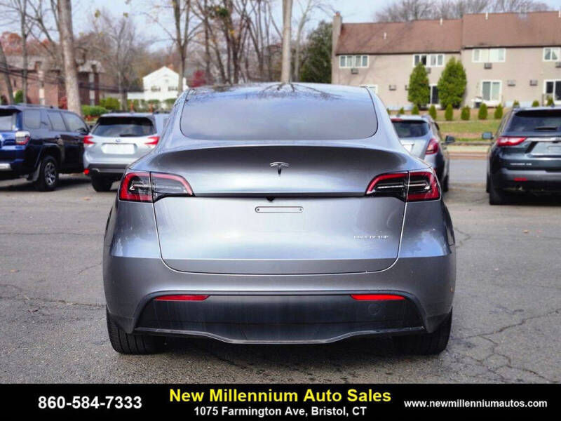 2025 Tesla Model Y Long Range