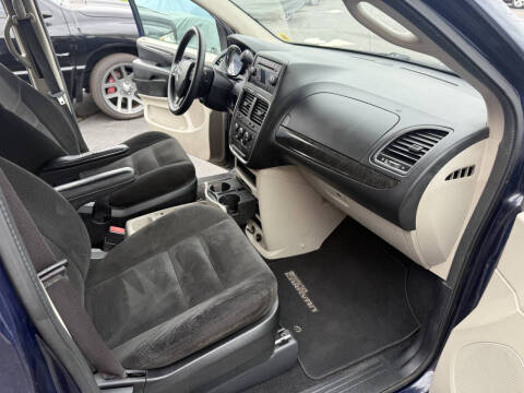 2015 Dodge Grand Caravan American Value Package