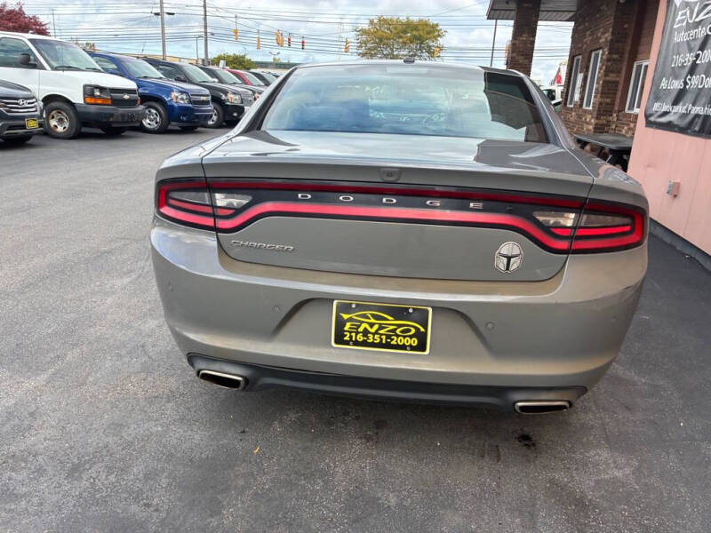 2019 Dodge Charger SXT