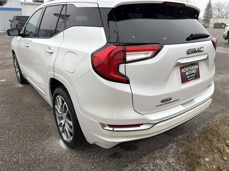 2023 GMC Terrain Denali