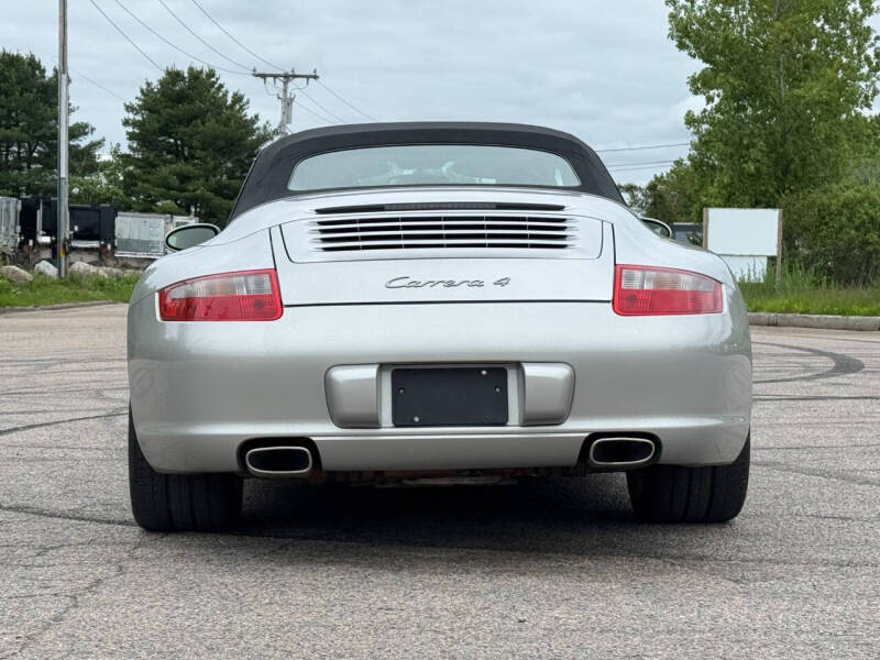 2006 Porsche 911 Carrera 4