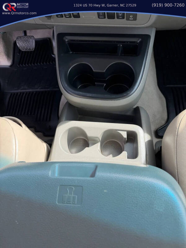 2017 Nissan NV