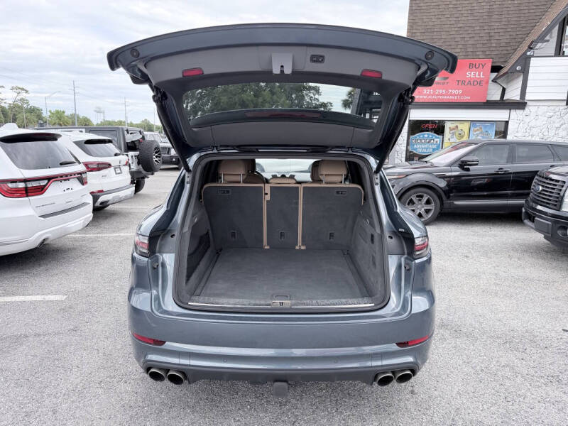 2019 Porsche Cayenne S