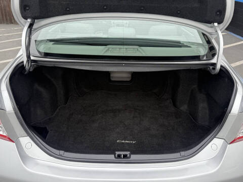 2010 Toyota Camry XLE V6