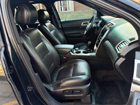 2013 Ford Explorer Sport