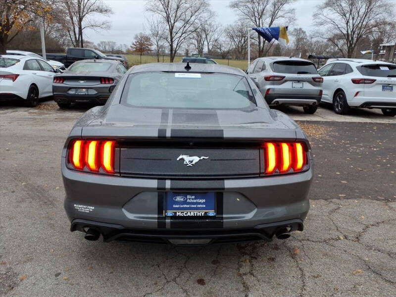 2021 Ford Mustang EcoBoost