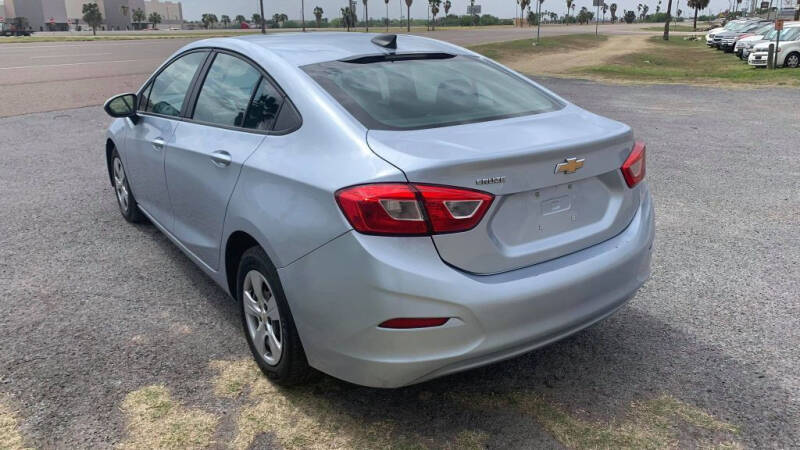 2018 Chevrolet Cruze LS Auto