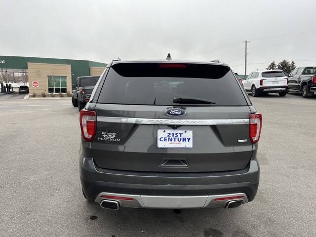 2016 Ford Explorer Platinum