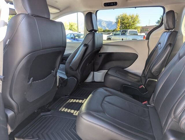 2020 Chrysler Pacifica for sale at Axio Auto Boise in Boise, ID