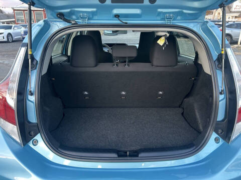 2015 Toyota Prius c Two