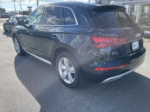2019 Audi Q5 quattro Premium 45 TFSI