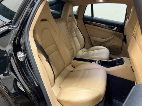 2018 Porsche Panamera 4 E-Hybrid