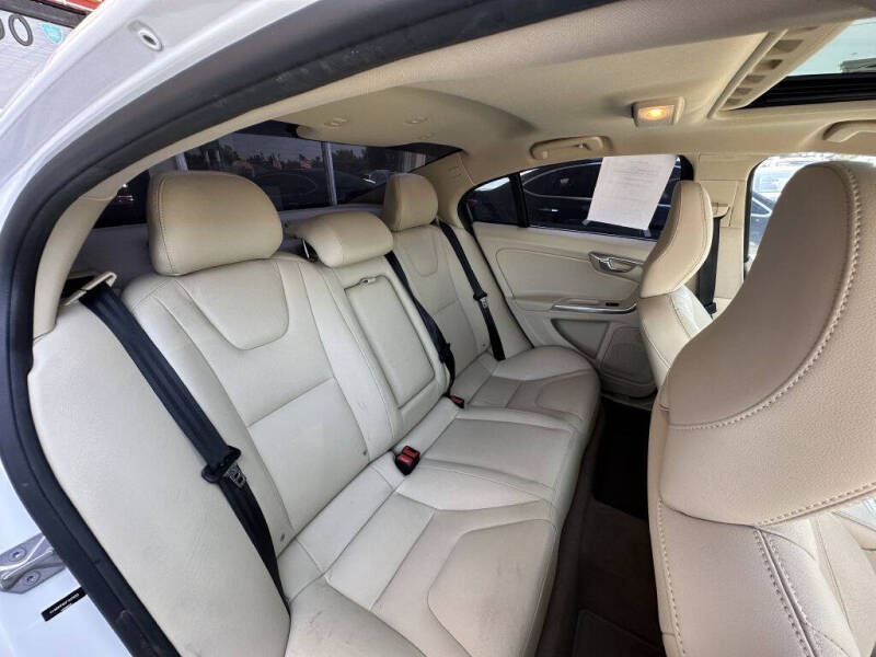 2015 Volvo S60 T5 Drive-E Premier