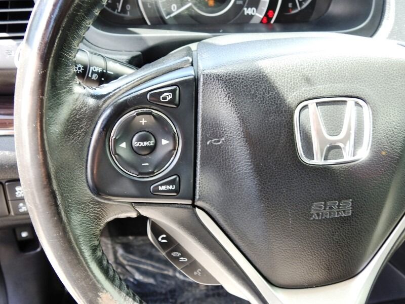 2016 Honda CR-V SUV - $17,900