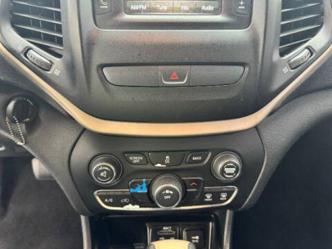 2017 Jeep Cherokee
