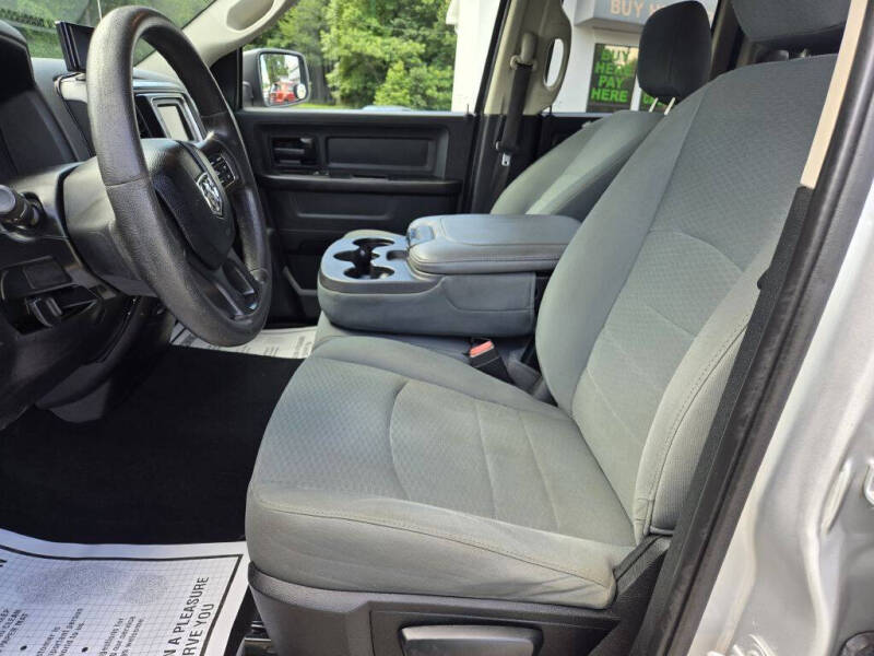 2017 RAM 1500 Express