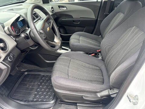 2015 Chevrolet Sonic LT Auto