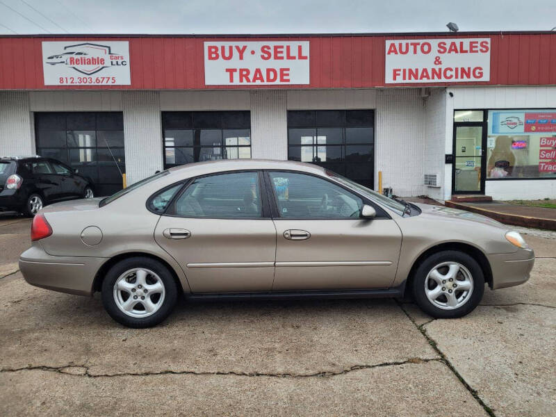 2003 Ford Taurus SE