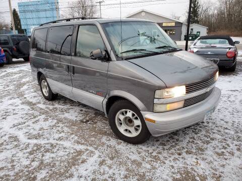1999 Chevrolet Astro for sale at MEDINA WHOLESALE LLC in Wadsworth OH
