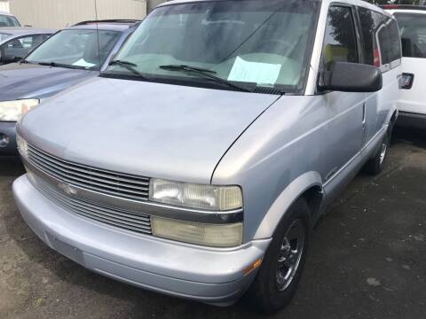 1998 Chevrolet Astro for sale at Chuck Wise Motors in Portland OR