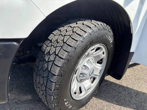 2016 Nissan NV