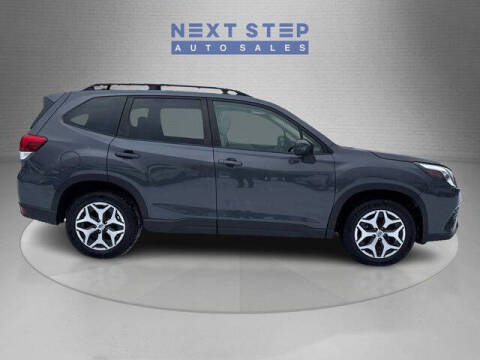 2022 Subaru Forester Premium