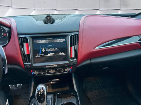 2017 Maserati Levante