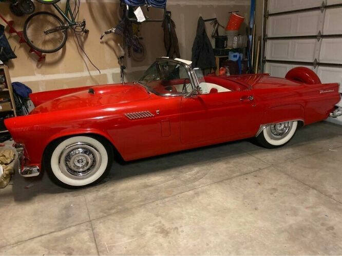 1956 Ford Thunderbird
