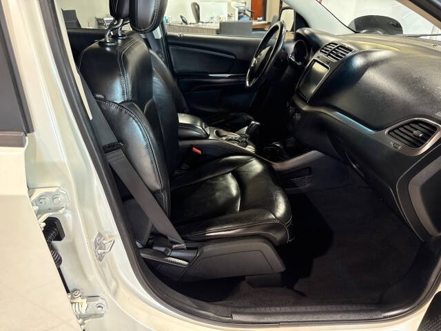 2017 Dodge Journey Crossroad