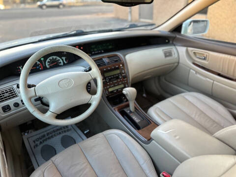 2001 Toyota Avalon XLS