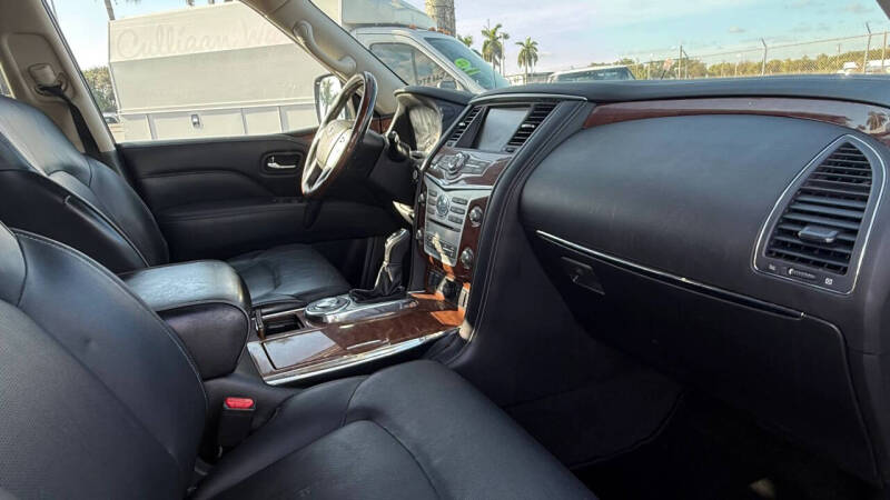 2019 Infiniti QX80 Luxe