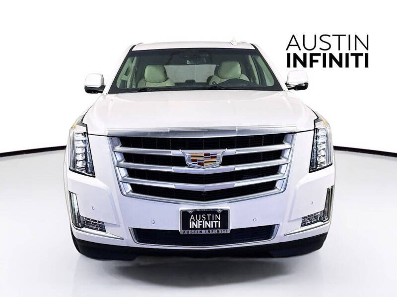 2019 Cadillac Escalade Luxury