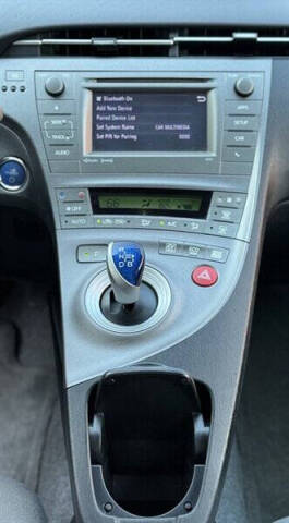 2015 Toyota Prius Three