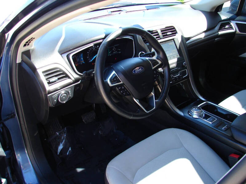 2019 Ford Fusion SE