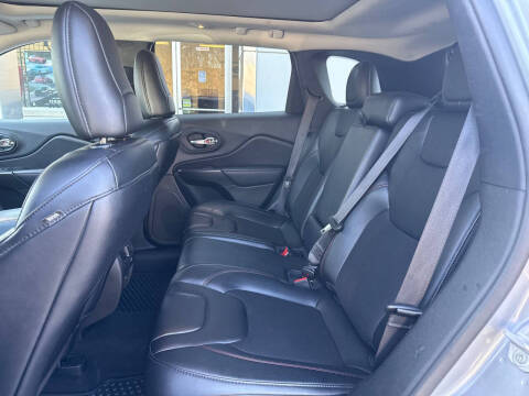 2022 Jeep Cherokee Trailhawk