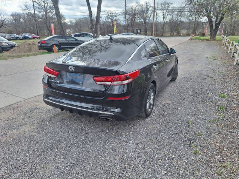 2019 Kia Optima LX