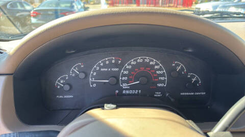 2002 Ford Explorer Eddie Bauer