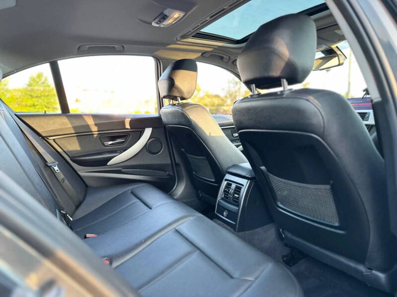 2018 BMW 3 Series 320i xDrive