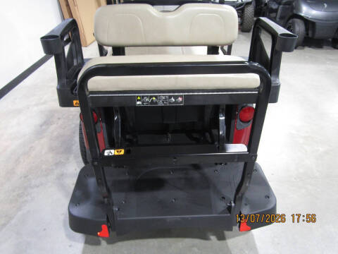 2027 E-Z-GO Valor