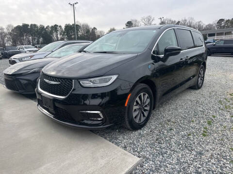 2023 Chrysler Pacifica Plug-In Hybrid for sale at Impex Auto Sales in Greensboro NC