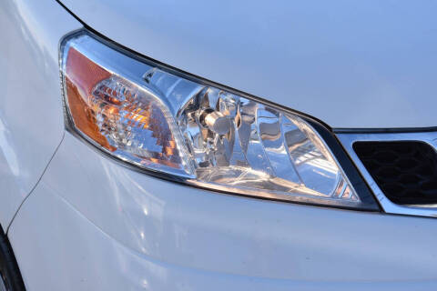 2017 Nissan NV200 SV